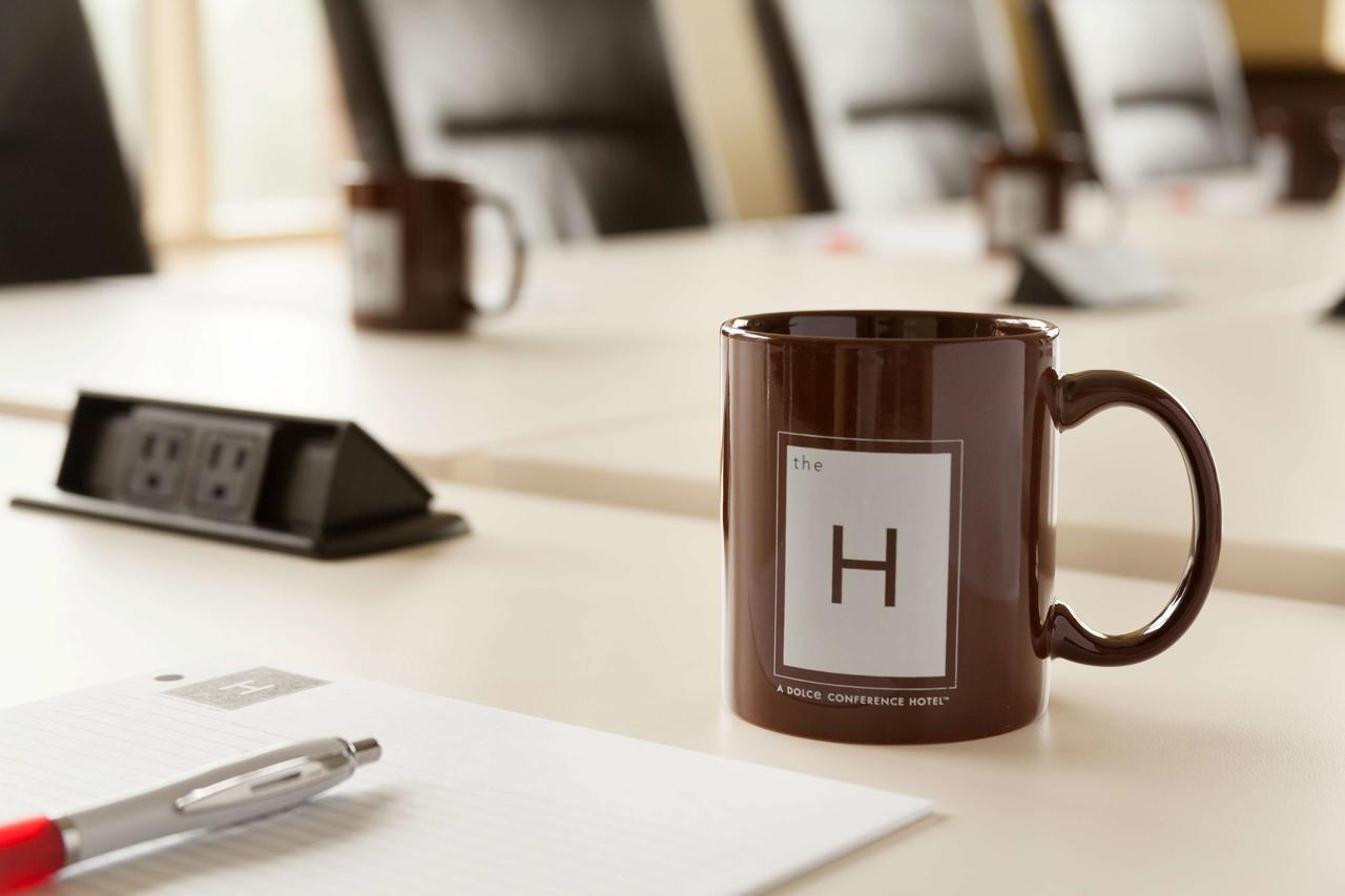 The H Hotel Мидланд Екстериор снимка