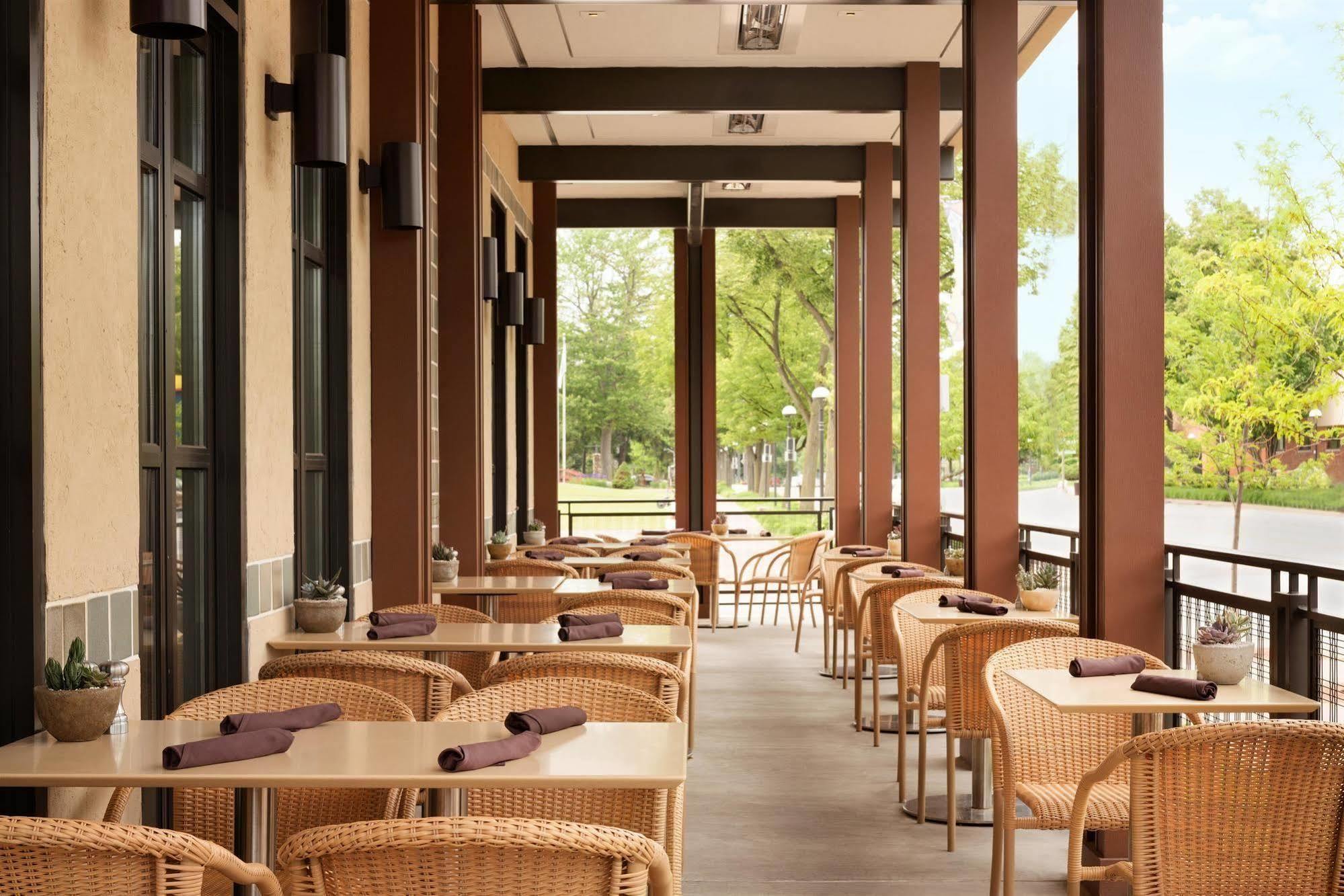 The H Hotel Мидланд Екстериор снимка